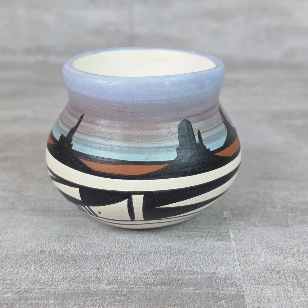 VTG Native American Navajo Pottery Hand Painted Small Vase Pot Artist Signed